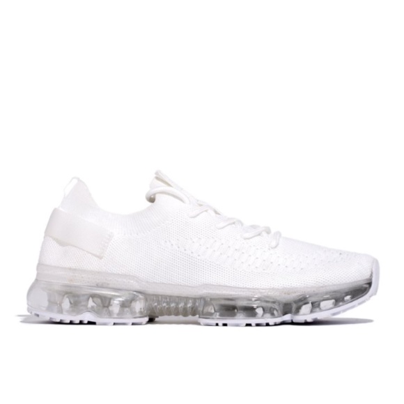 !! RESTOCKED !! Slip On Flyknit Sneakers in Beige - Picture 7 of 9